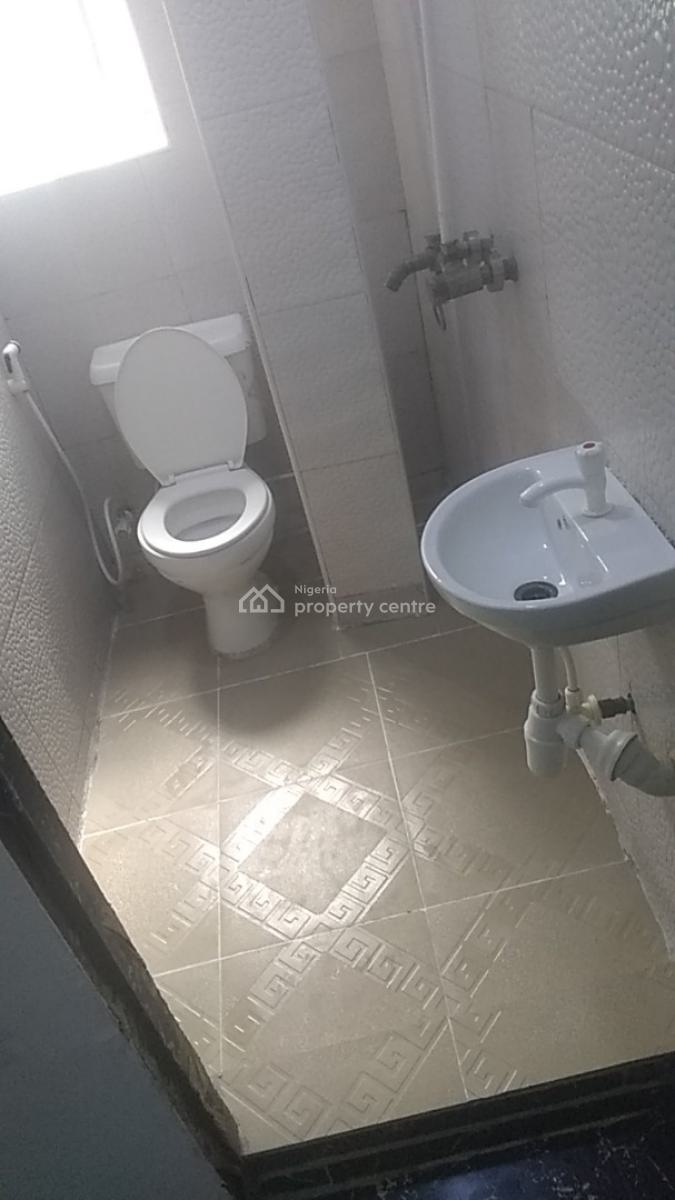 Luxury Spot on Serviced Room Self Contain for 4 Months, Yaba, Lagos, Self Contain (single Rooms) Short Let