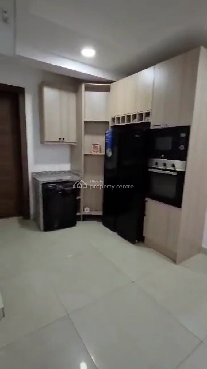 Brand New 3 Bedroom Flat Ensuit Upstairs with Bq, Ikeja Gra, Ikeja, Lagos, Flat / Apartment for Rent