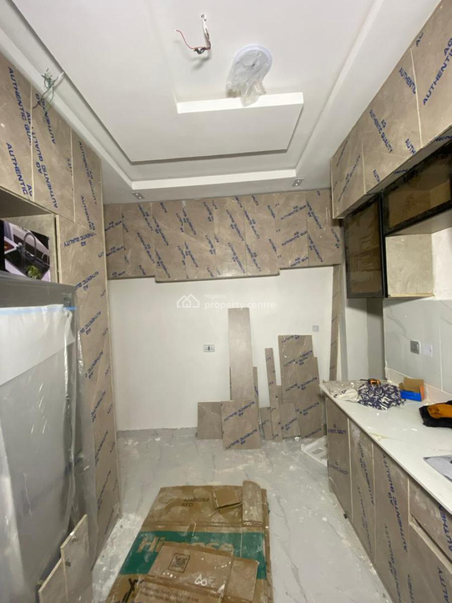 Spaciously Built 4 Bedroom Semi Detached Duplex with Bq, Gra Phase 1, Magodo, Lagos, Semi-detached Duplex for Sale
