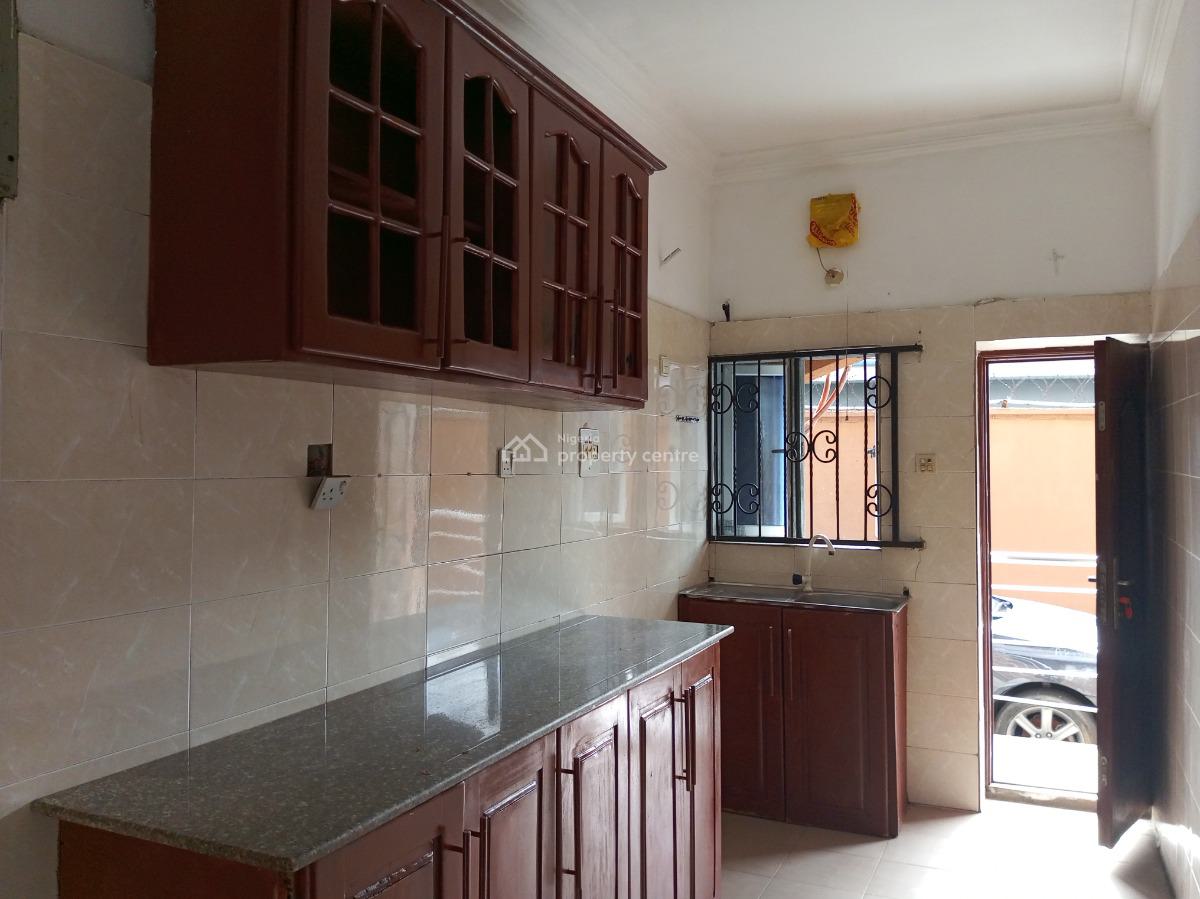 a Nice 3 Bedroom Flat, Off Lbs, Olokonla, Ajah, Lagos, Flat / Apartment for Rent
