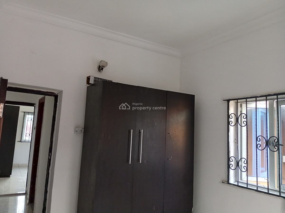 a Nice 3 Bedroom Flat, Off Lbs, Olokonla, Ajah, Lagos, Flat / Apartment for Rent