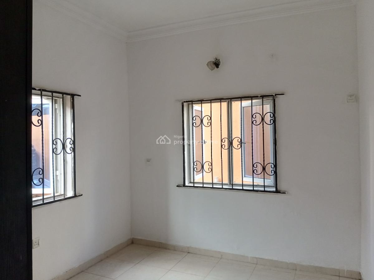 a Nice 3 Bedroom Flat, Off Lbs, Olokonla, Ajah, Lagos, Flat / Apartment for Rent