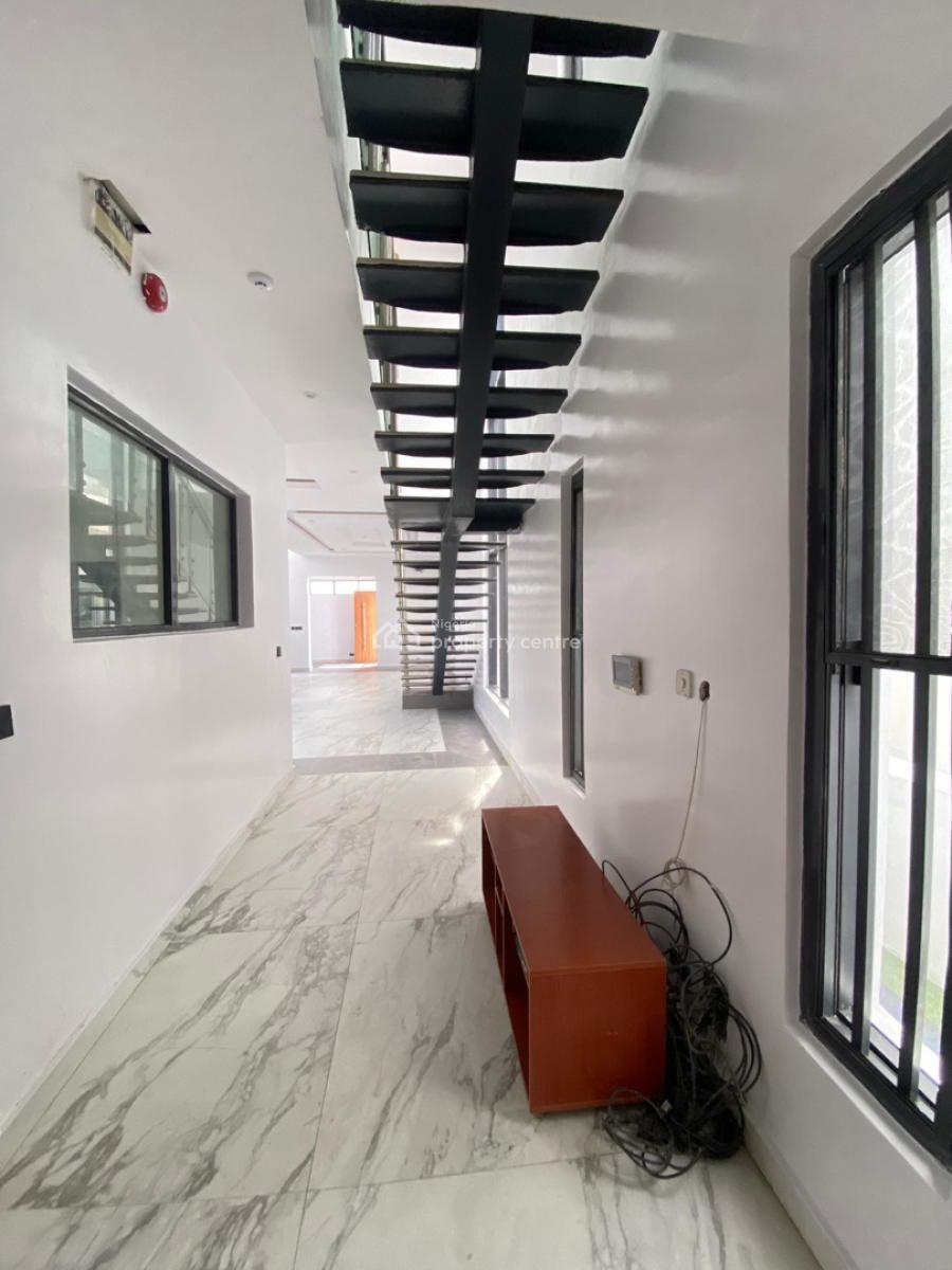 4 Bedroom Fully Detached Duplex with Pool and Bq, Lakeview Estate, Lekki, Lagos, Detached Duplex for Sale
