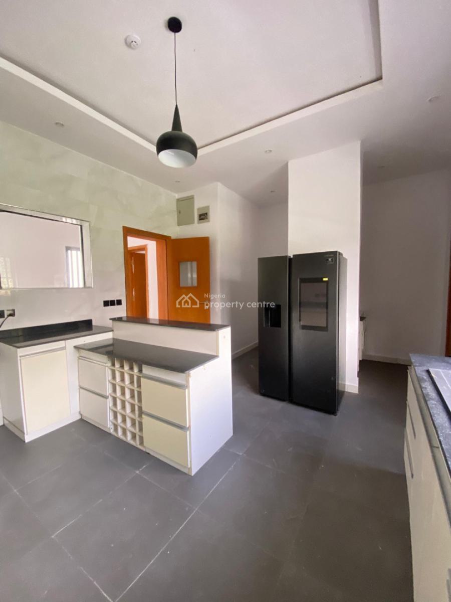 4 Bedroom Fully Detached Duplex with Pool and Bq, Lakeview Estate, Lekki, Lagos, Detached Duplex for Sale