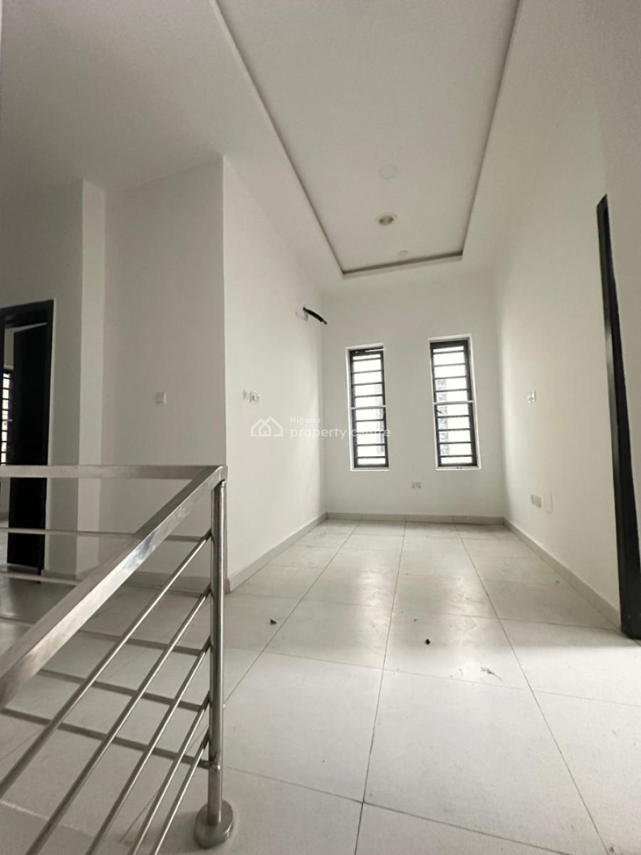 Best Buy,  Good Value 4 Bedroom Semi-detached Duplex with Bq, Chevron Toll Gate, Lekki, Lagos, Semi-detached Duplex for Sale