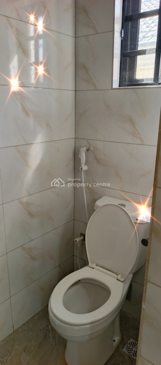 2 Bedroom Duplex, Sunshine Estate, Magboro, Ogun, Flat / Apartment for Rent