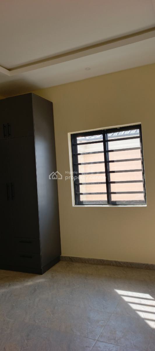 2 Bedroom Duplex, Sunshine Estate, Magboro, Ogun, Flat / Apartment for Rent