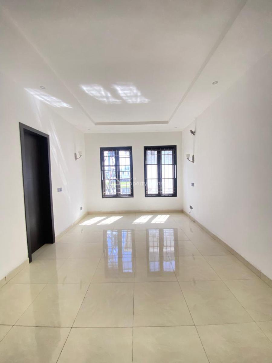 4 Bedroom Fully Detached Duplex with Pool and Bq, Lakeview Estate, Lekki, Lagos, Detached Duplex for Sale