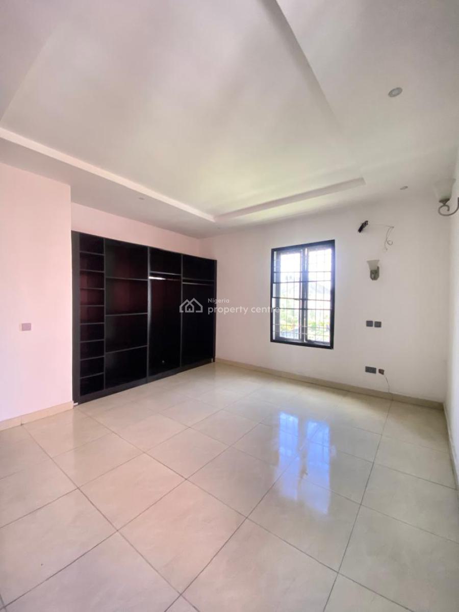 4 Bedroom Fully Detached Duplex with Pool and Bq, Lakeview Estate, Lekki, Lagos, Detached Duplex for Sale