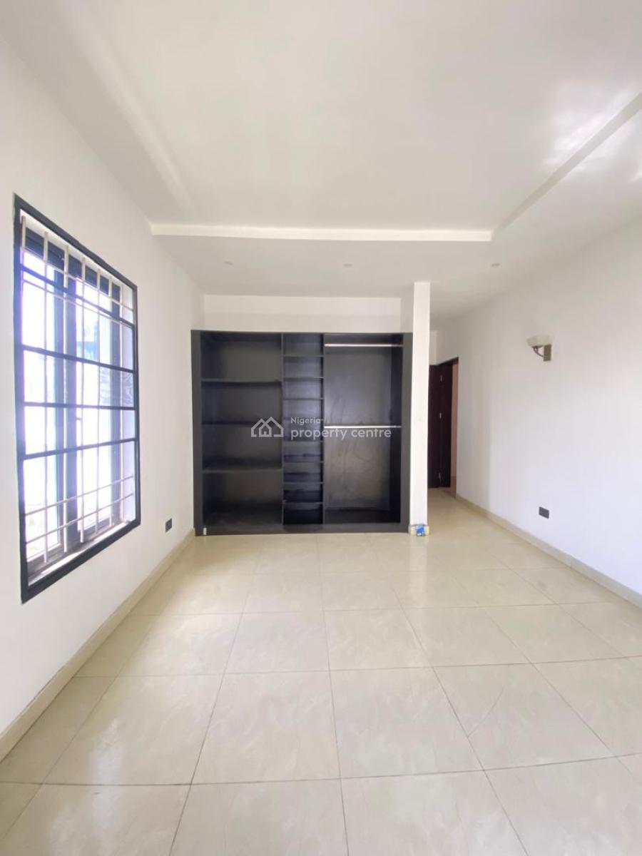 4 Bedroom Fully Detached Duplex with Pool and Bq, Lakeview Estate, Lekki, Lagos, Detached Duplex for Sale