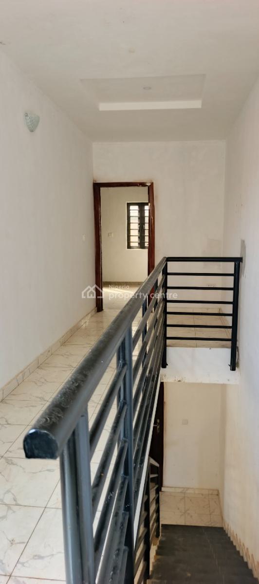 3 Bedroom Duplex, Applewood, Magboro, Ogun, Flat / Apartment for Rent