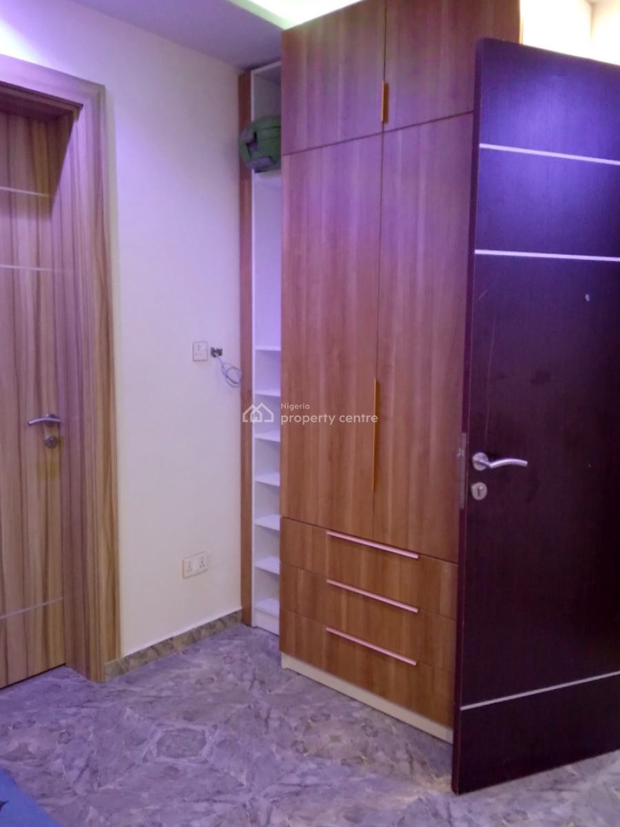 Two Bedroom Flat, Brains and Hammer Estate, Jakande, Lekki, Lagos, Flat / Apartment for Rent
