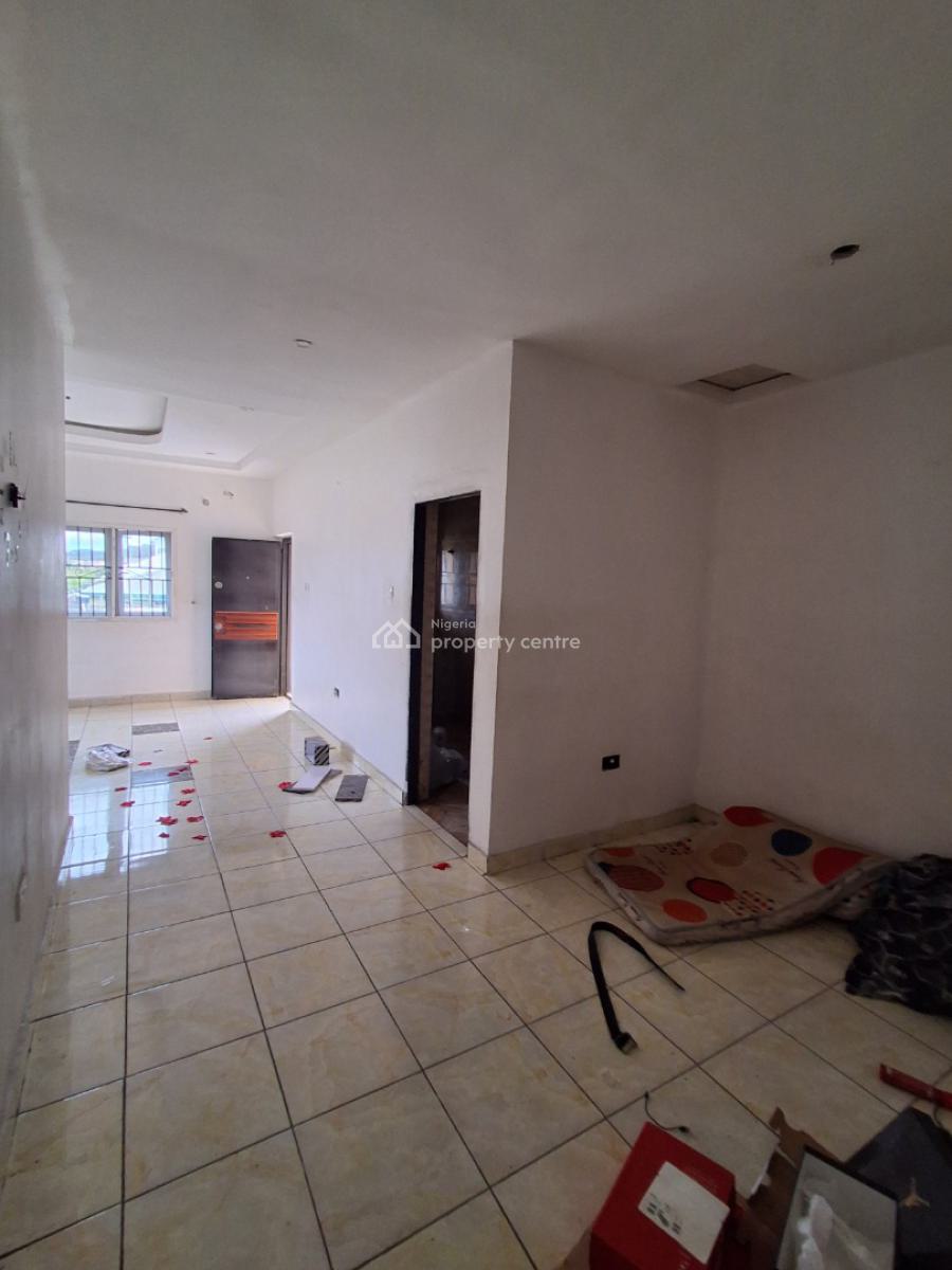 2 Bedroom Flat Upstairs, Badore, Ajah, Lagos, House for Rent