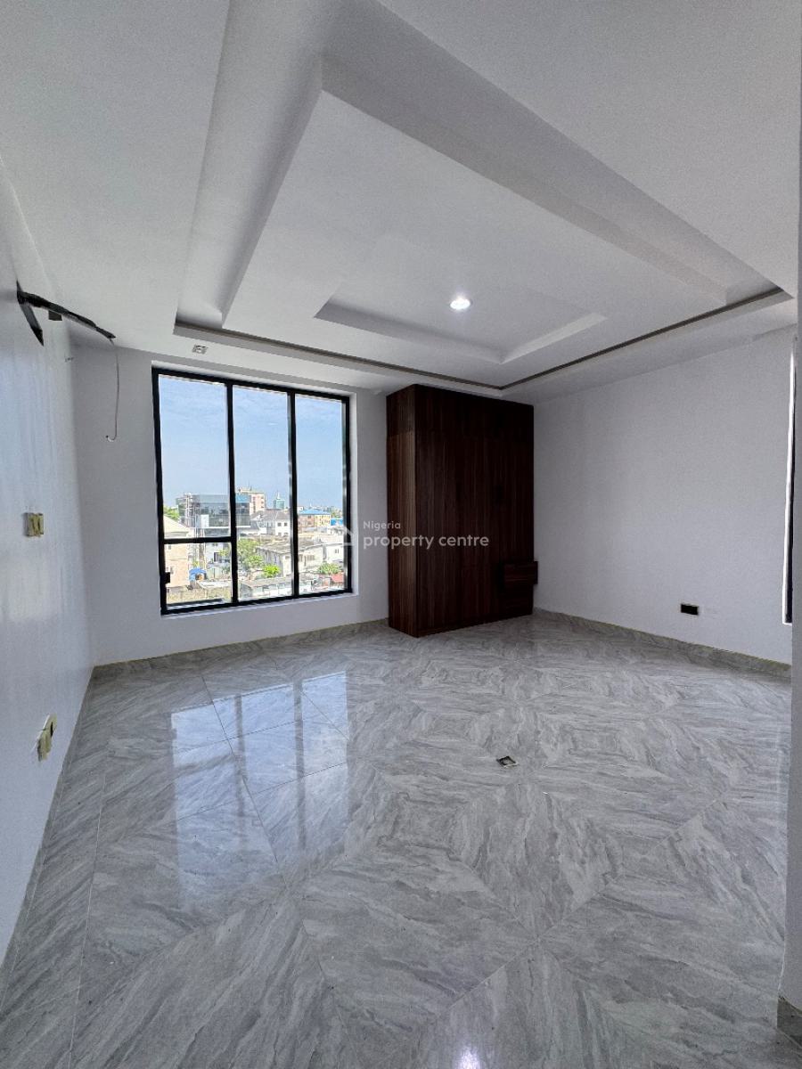 Beautiful 2 Bedroom Apartment, Ikoyi, Lagos, Flat / Apartment for Sale