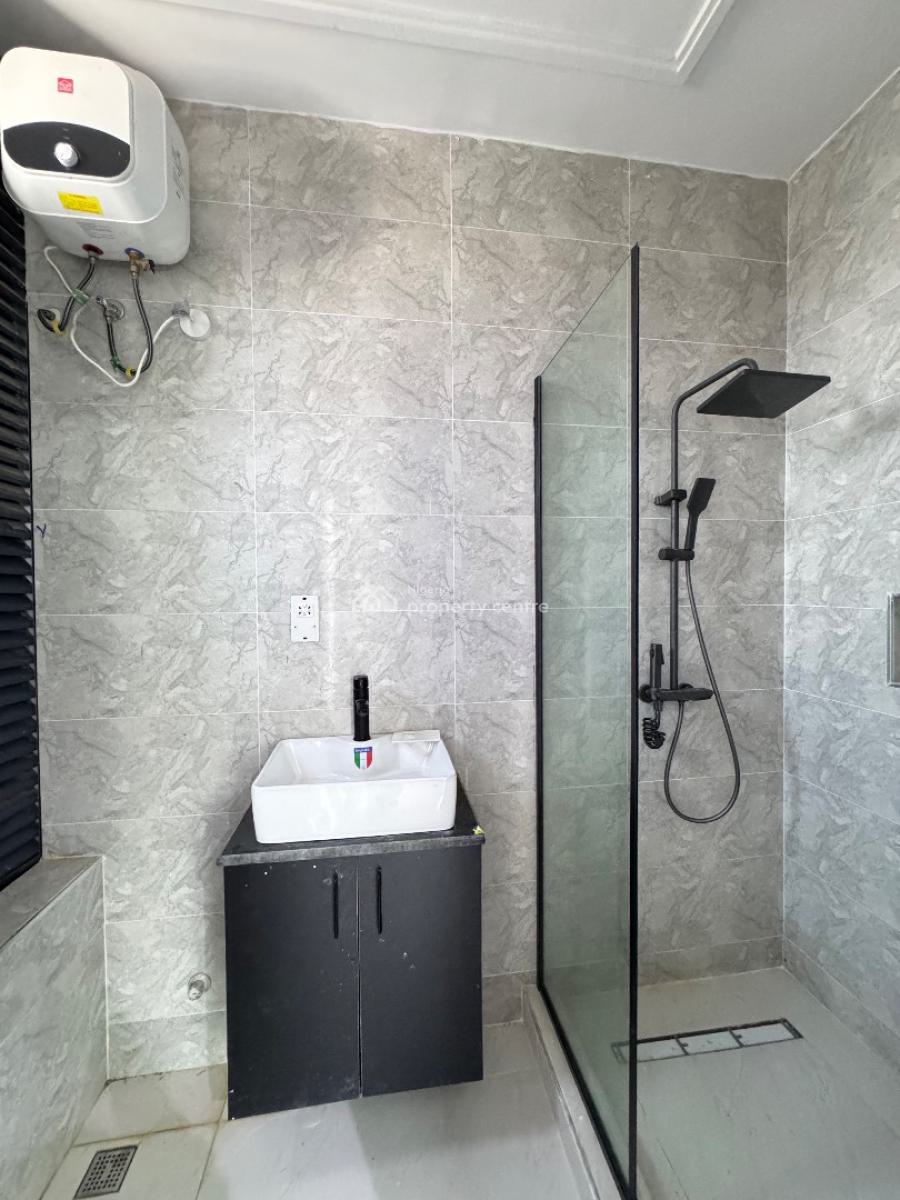 Beautiful 2 Bedroom Apartment, Ikoyi, Lagos, Flat / Apartment for Sale