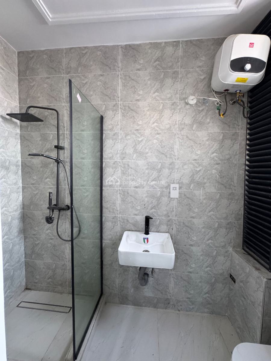Beautiful 2 Bedroom Apartment, Ikoyi, Lagos, Flat / Apartment for Sale