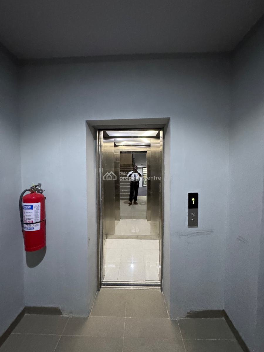Beautiful 2 Bedroom Apartment, Ikoyi, Lagos, Flat / Apartment for Sale