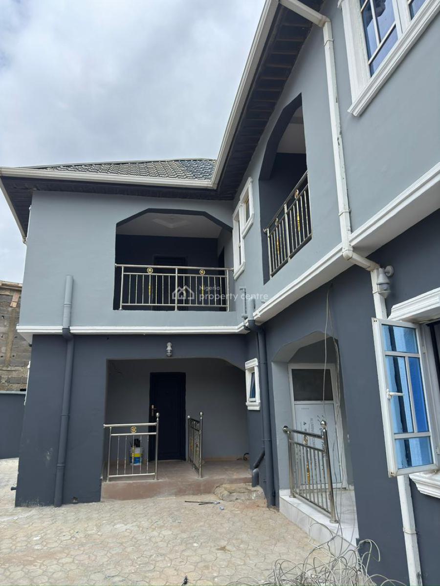 2 Bedroom 4 Block of Flats, Abiola Farm, Ayobo, Ipaja, Lagos, Block of Flats for Sale