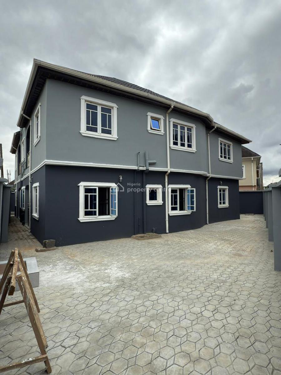 2 Bedroom 4 Block of Flats, Abiola Farm, Ayobo, Ipaja, Lagos, Block of Flats for Sale