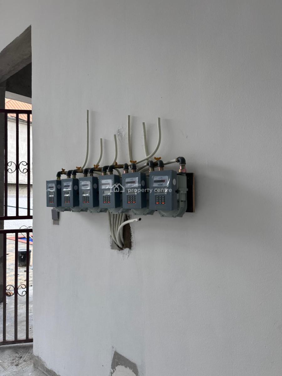 Luxury 2 Bedroom Apartment with Swimming Pool, Chevron, Lekki, Lagos, Block of Flats for Sale