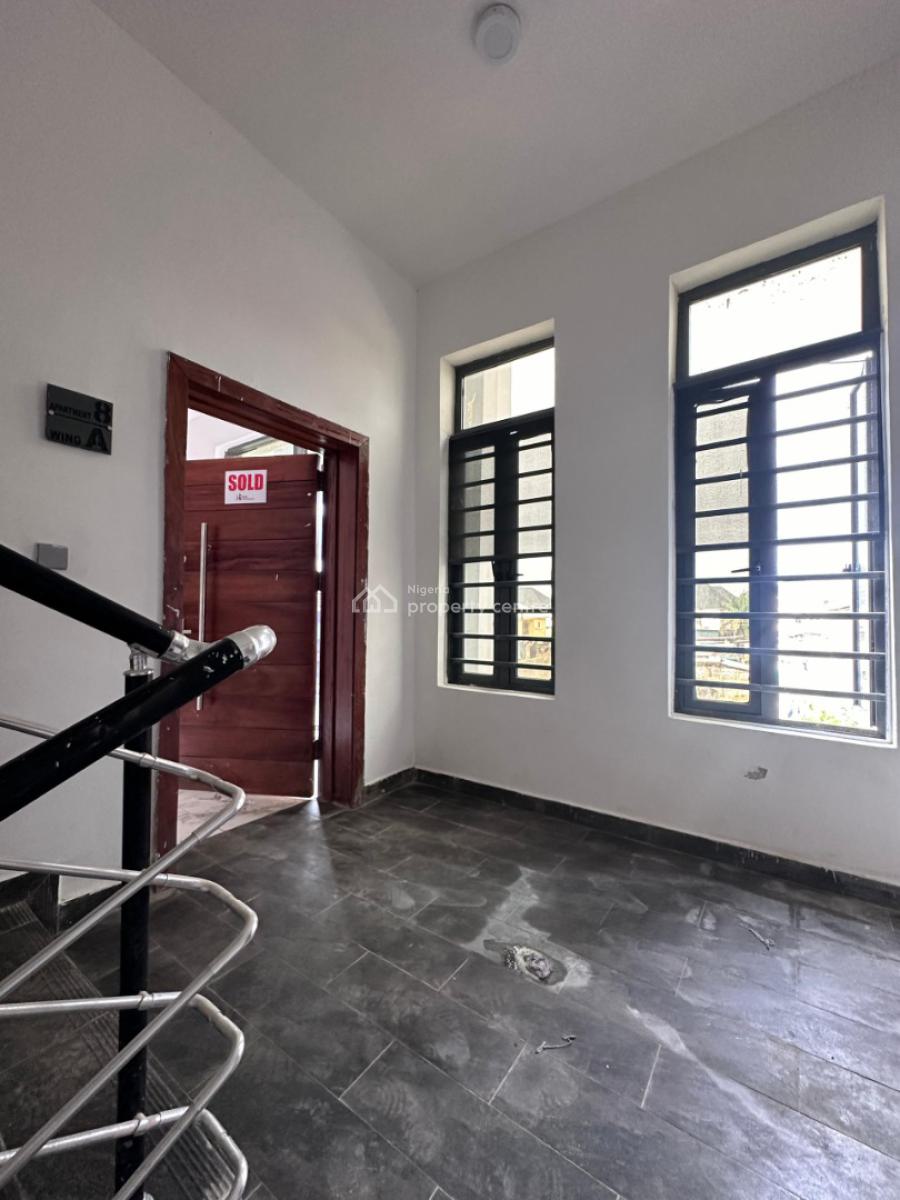 Luxury 2 Bedroom Apartment with Swimming Pool, Chevron, Lekki, Lagos, Block of Flats for Sale
