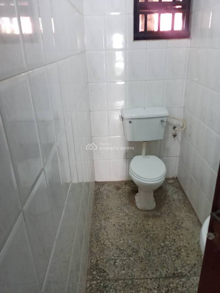 Very Spacious 3 Bedroom Flat Apartment, Upstairs, Progressive Estate, Ojodu, Lagos, Flat / Apartment for Rent