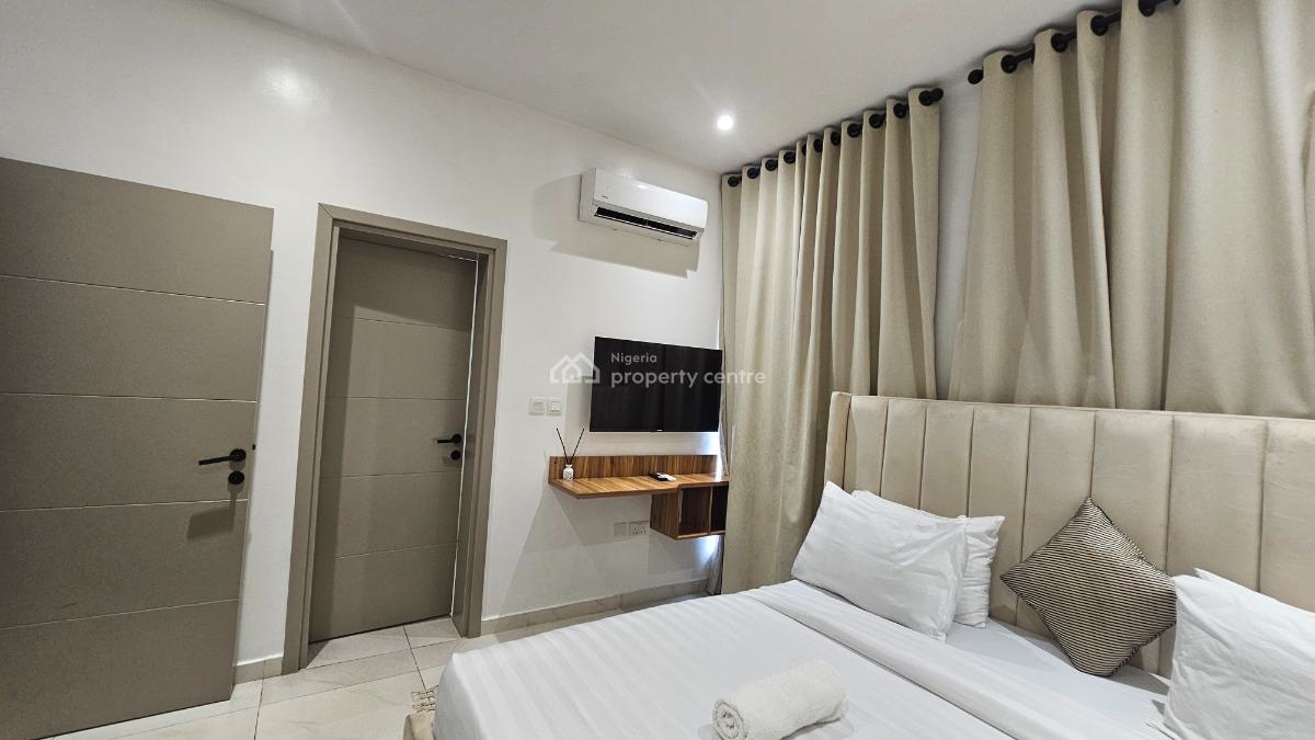 Elegant Brand New 3 Bedroom Apartment, Aromire, Adeniyi Jones, Ikeja, Lagos, Block of Flats for Sale