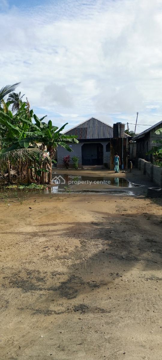 2 -bedroom Bungalow, Behind Nnpc Filling Station, Btw  Baba Adisa and Eleko Junction, Eleko, Ibeju Lekki, Lagos, Detached Bungalow for Sale