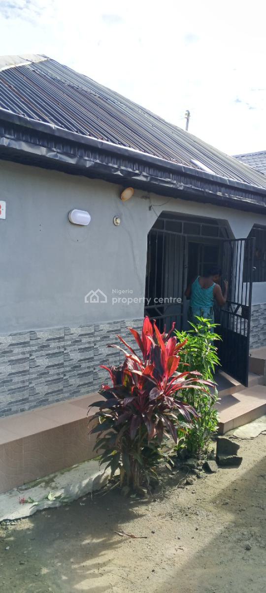 2 -bedroom Bungalow, Behind Nnpc Filling Station, Btw  Baba Adisa and Eleko Junction, Eleko, Ibeju Lekki, Lagos, Detached Bungalow for Sale