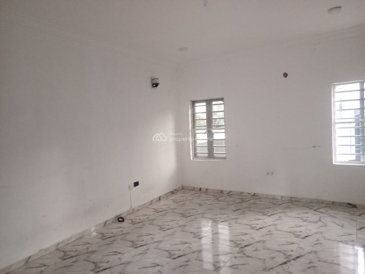 Luxury 3 Bedroom Apartment Very Close to The Express in a Gated Street, Limitless / Blenco, Ogunfayo (just After Awoyaya), Awoyaya, Ibeju Lekki, Lagos, House for Rent