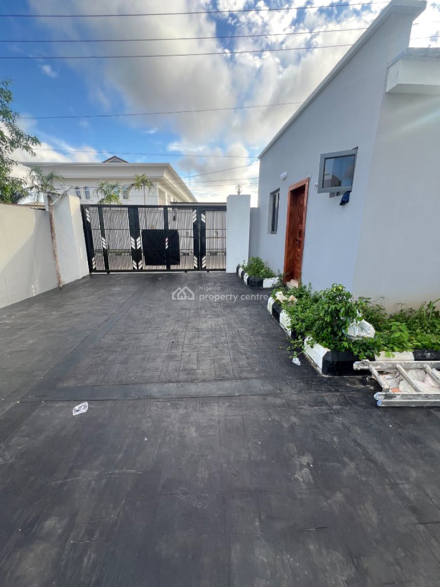 Newly Developed 4-bedroom Terrace Duplex with Bq, Lekki Phase 1, Lekki, Lagos, Terraced Duplex for Rent