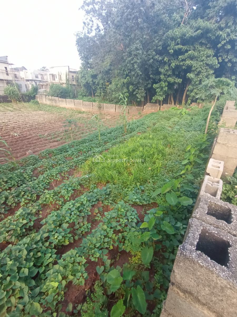 2015 Sqms Land, Nnpc Filling Station Axis, Guzape District, Abuja, Residential Land for Sale