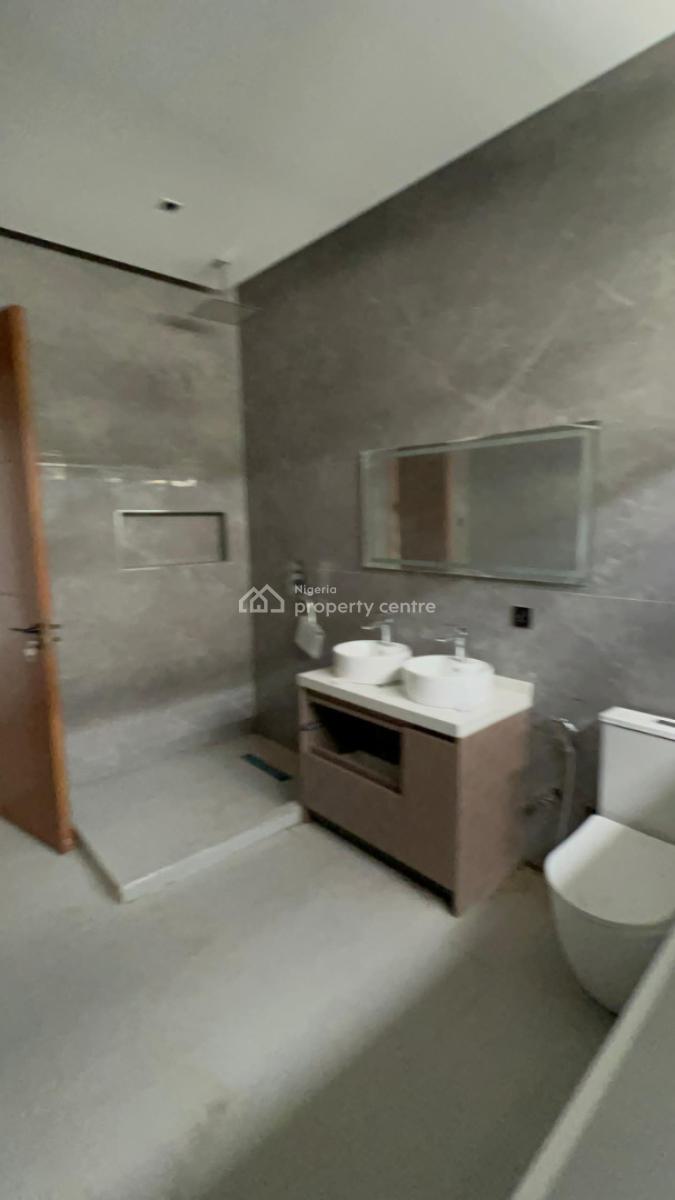 a Smart and Well Detailed Smart  5 Bedroom Fully Detached Massive Hous, Adeniyi Jones, Ikeja, Lagos, Detached Duplex for Sale