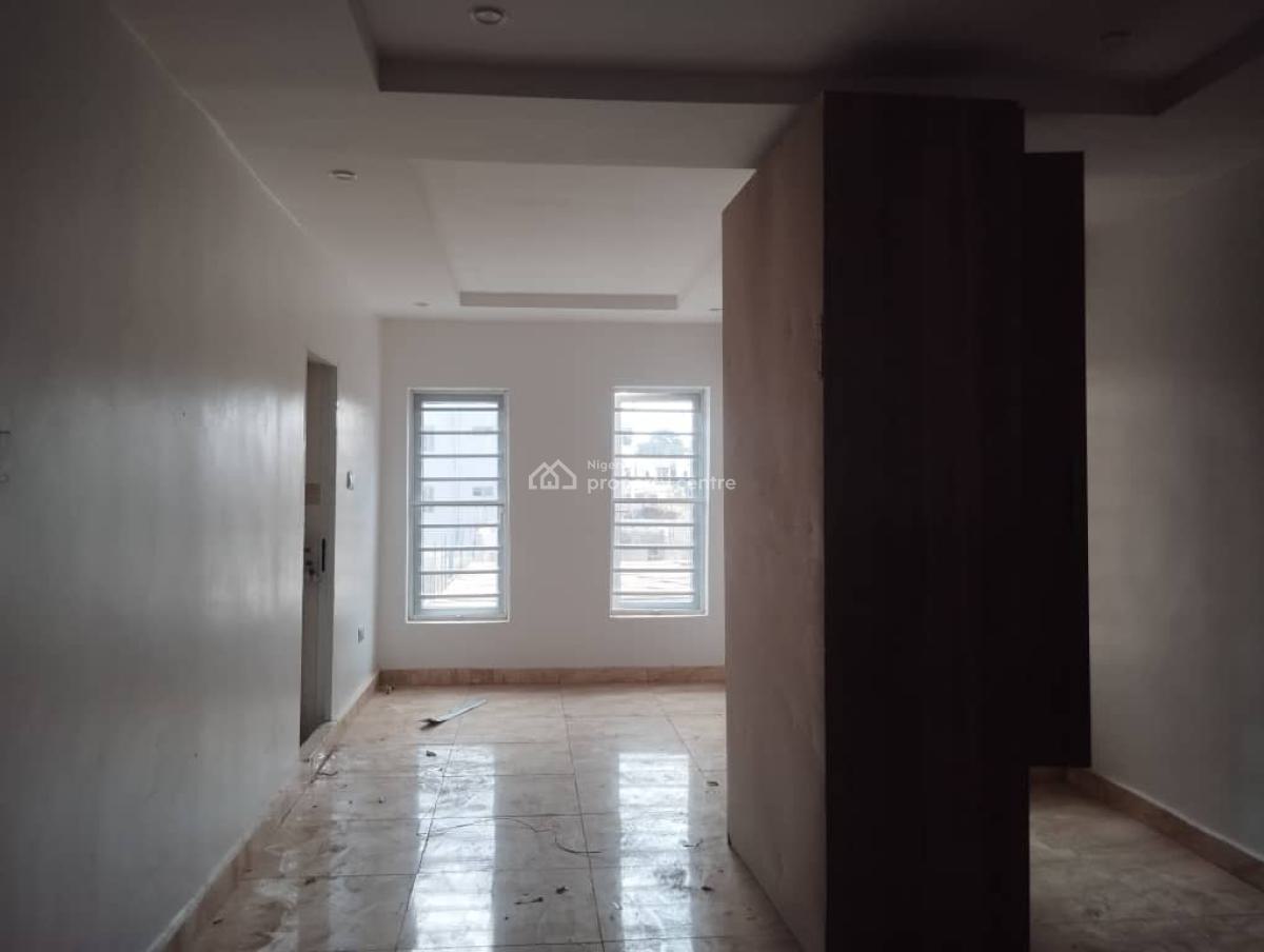 Beautiful 1 Beautiful Serviced & Spacious Apartment, Inverter, Acs, Serene Neighborhood, Katampe, Abuja, Flat / Apartment for Rent