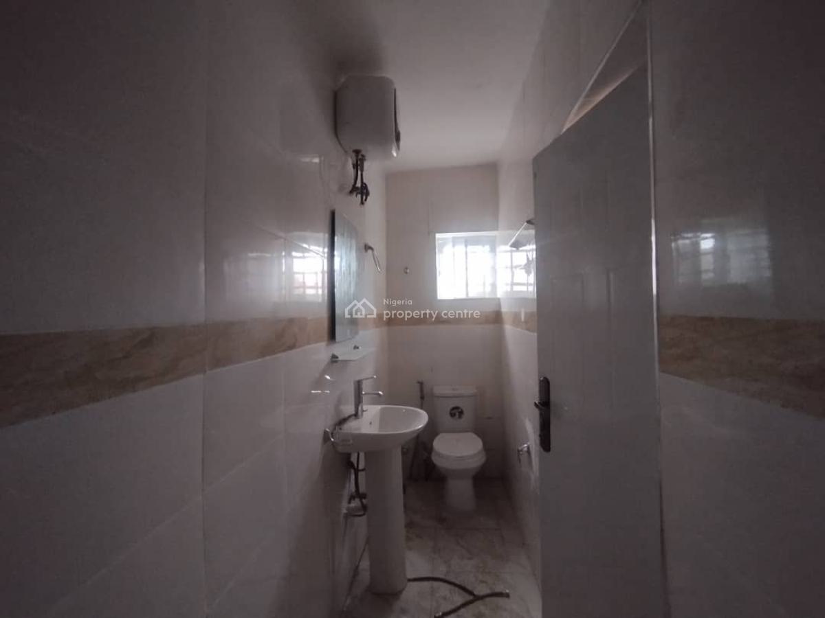 Beautiful 1 Beautiful Serviced & Spacious Apartment, Inverter, Acs, Serene Neighborhood, Katampe, Abuja, Flat / Apartment for Rent