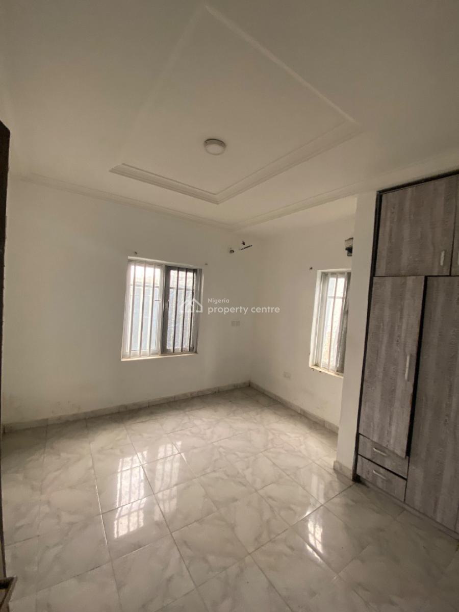 Well Maintained 2bedroom Flat, Abijo Gra, Sangotedo, Ajah, Lagos, Flat / Apartment for Rent