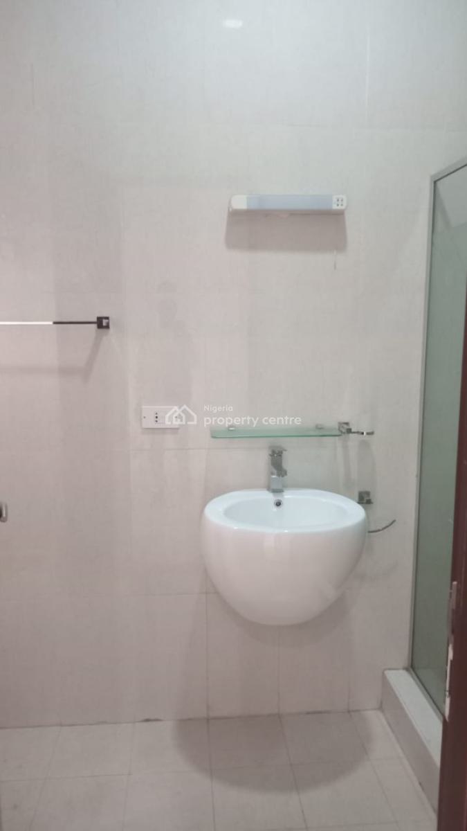 Beautiful 2 Bedroom Spacious Apartment, Ante Room, Tarred Road, Serene and Well Secured Neighborhood, Wuye, Abuja, Flat / Apartment for Rent