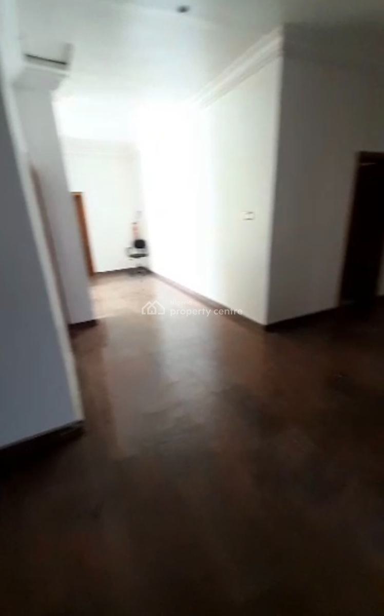 5 Bedrooms Detached House with 2 Rooms Boys Quarter, Nicon Town Estate, Ikate, Lekki, Lagos, Detached Duplex for Rent