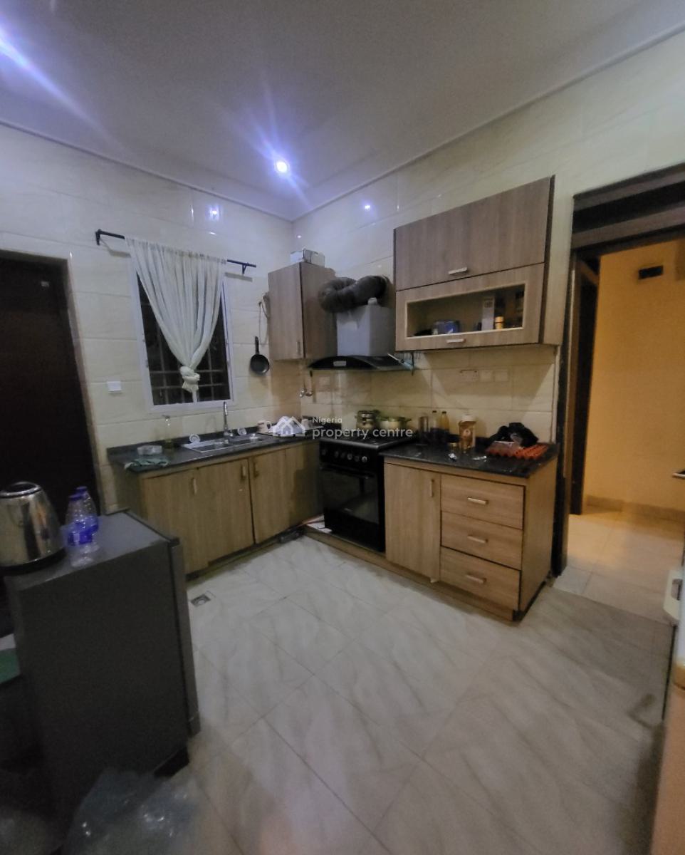 Luxurious Massive 2bedroom Flat, By American International School, Durumi, Abuja, Flat / Apartment for Rent