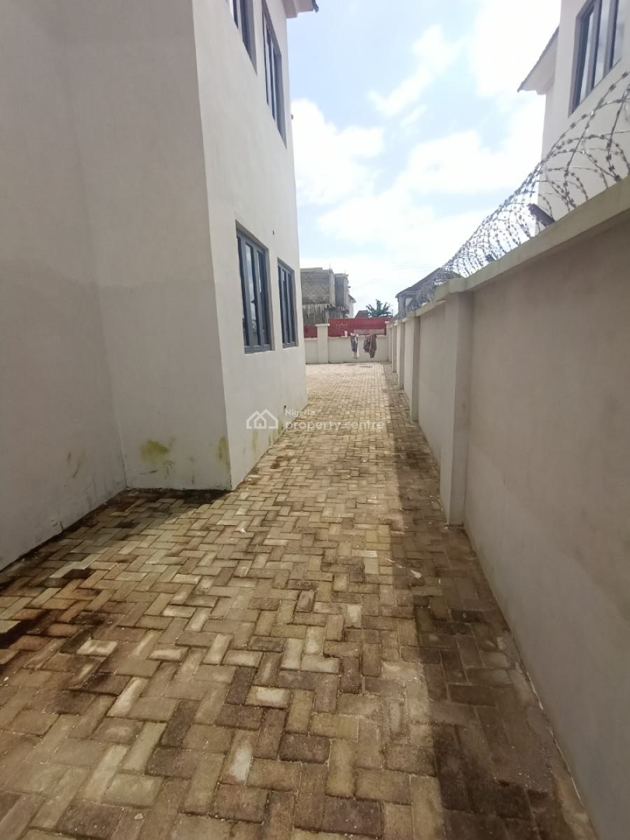 5bedroom Duplex, Lifecamp After Paradise Estate Phase1, Life Camp, Abuja, Detached Duplex for Sale