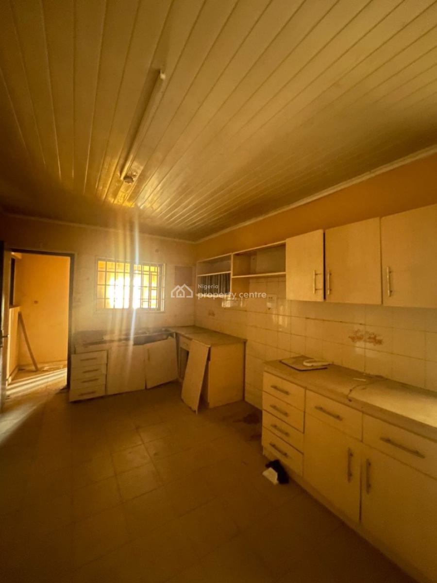 3 Bedrooms Flat and a Bq, Wuse 2, Abuja, Flat / Apartment for Rent