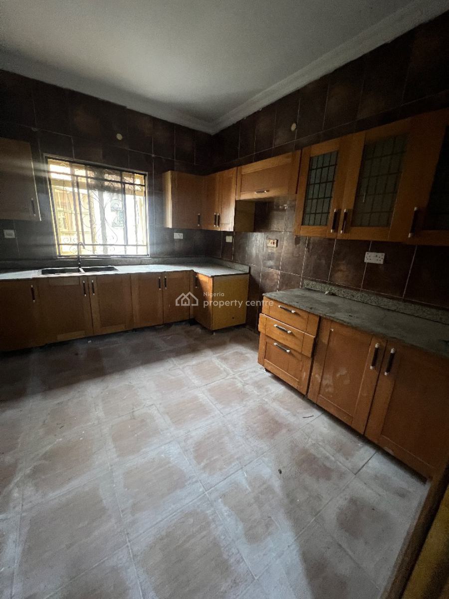 3 Bedrooms Flat, Off Admiralty Way, Lekki Phase 1, Lekki, Lagos, Flat / Apartment for Rent