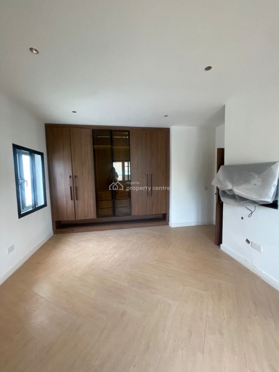 5bedroom Semi-detached Twin Duplex, Asokoro District, Abuja, Semi-detached Duplex for Sale