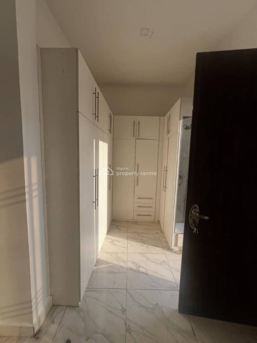 5bedroom Detached Duplex, Guzape District, Abuja, Detached Duplex for Rent