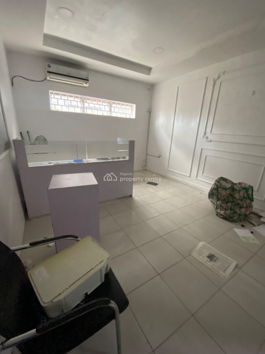 Shop Space on Fola Oshibo Road Lekki Phase 1, Fola Oshibo Road Lekki Phase 1, Lekki Phase 1, Lekki, Lagos, Shop for Rent