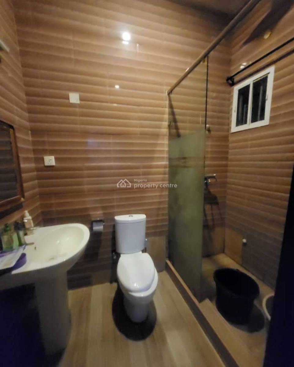 *stallion Serviced 2bedroom Flat with Central Generator, By American International School, Durumi, Abuja, Flat / Apartment for Rent