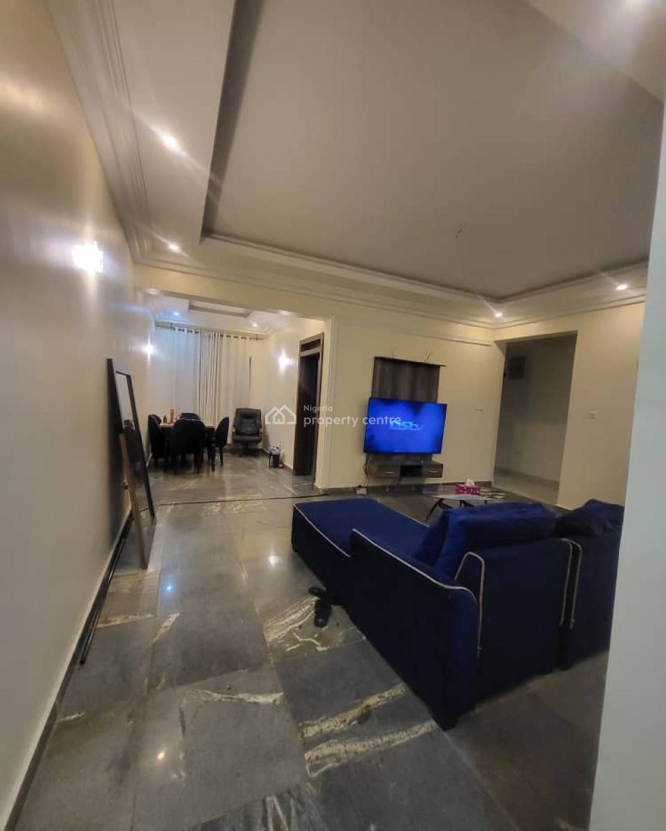 *stallion Serviced 2bedroom Flat with Central Generator, By American International School, Durumi, Abuja, Flat / Apartment for Rent