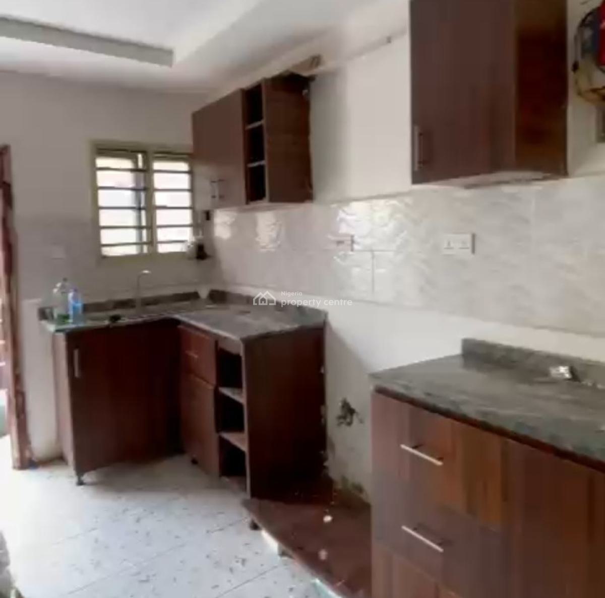 2 Bedroom Flat, Brains & Hammers City, Life Camp, Abuja, Flat / Apartment for Rent