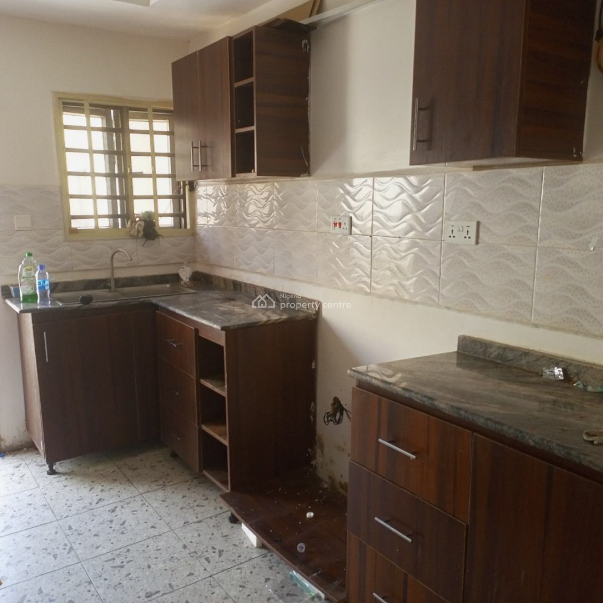2 Bedroom Flat, Brains & Hammers City, Life Camp, Abuja, Flat / Apartment for Rent