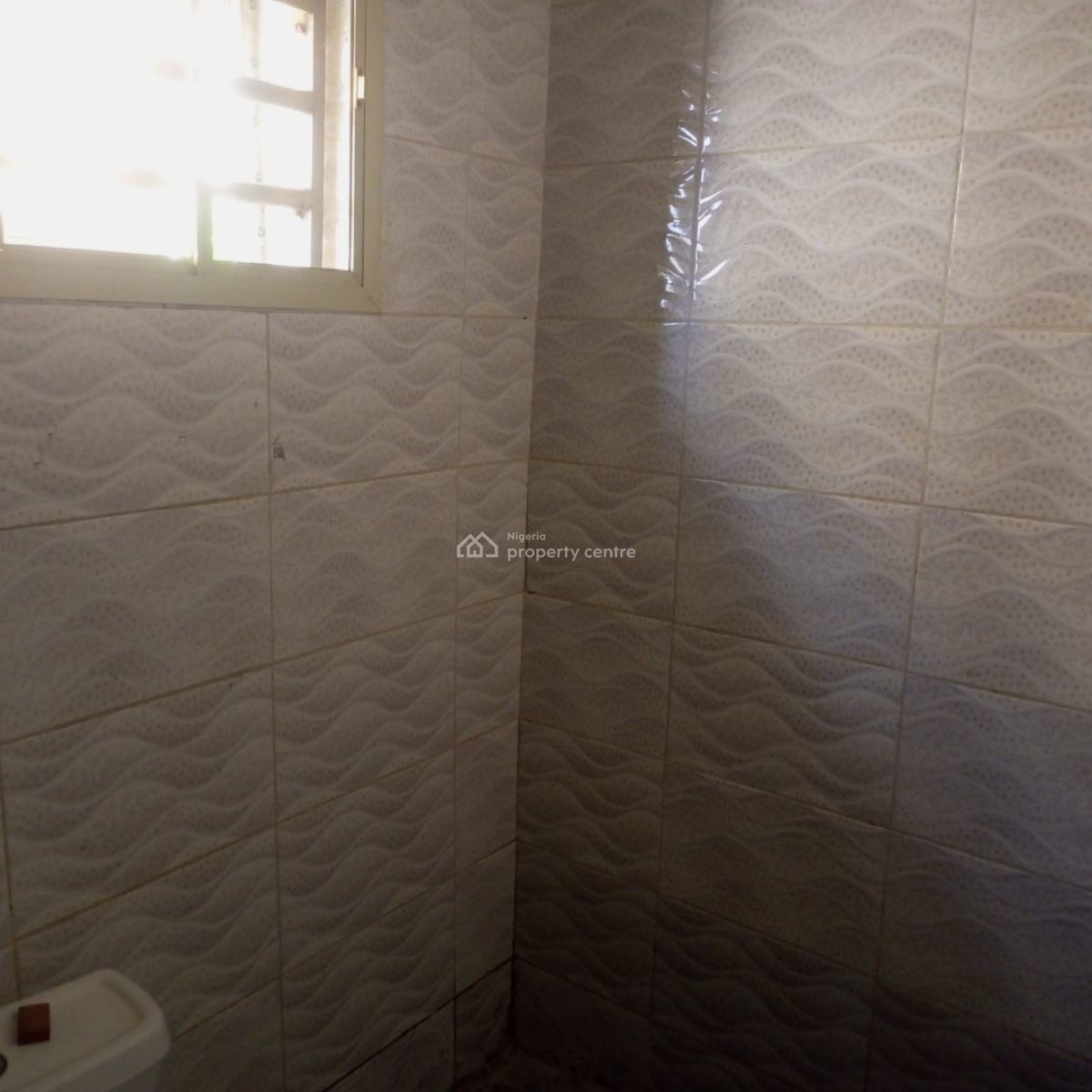 2 Bedroom Flat, Brains & Hammers City, Life Camp, Abuja, Flat / Apartment for Rent